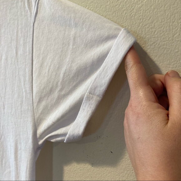 Chaser brand White top T-shirt shirt women’s with rainbow star print, size small - Picture 3 of 8